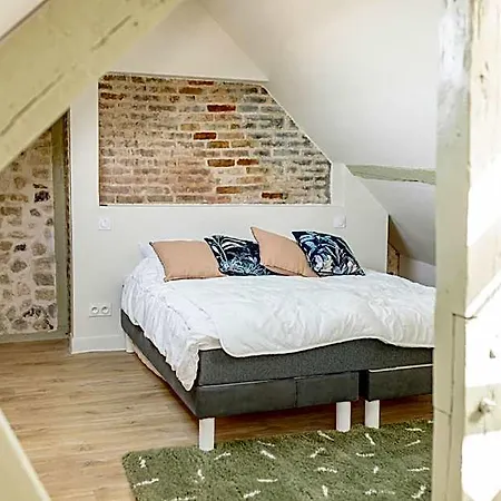 Отель Maison Augustine - 12 Personnes - Centre Онфлёр